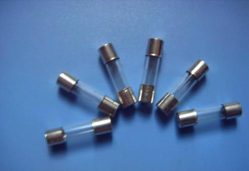 慢速保險(xiǎn)絲，保險(xiǎn)絲的工作原理